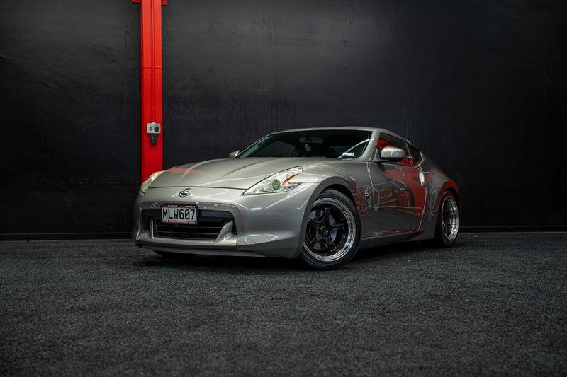 2010 Nissan Fairlady