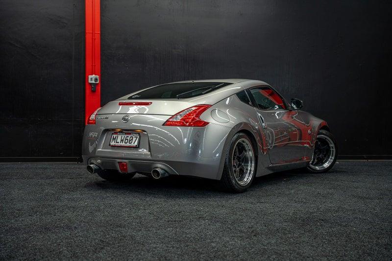 2010 Nissan Fairlady