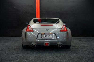 2010 Nissan Fairlady - Thumbnail