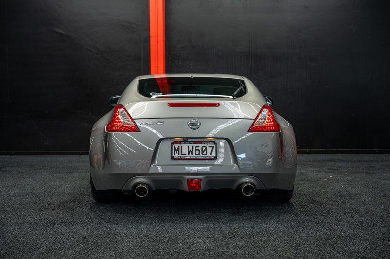 2010 Nissan Fairlady