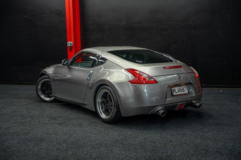 2010 Nissan Fairlady