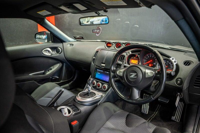 2010 Nissan Fairlady