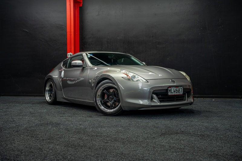 2010 Nissan Fairlady