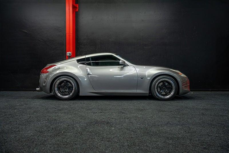 2010 Nissan Fairlady