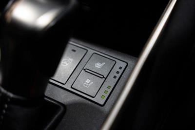 2017 Lexus IS 300h - Thumbnail
