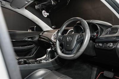 2016 Holden Commodore - Thumbnail