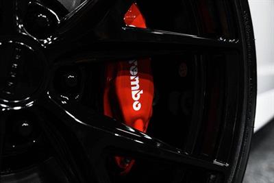 2016 Holden Commodore - Thumbnail