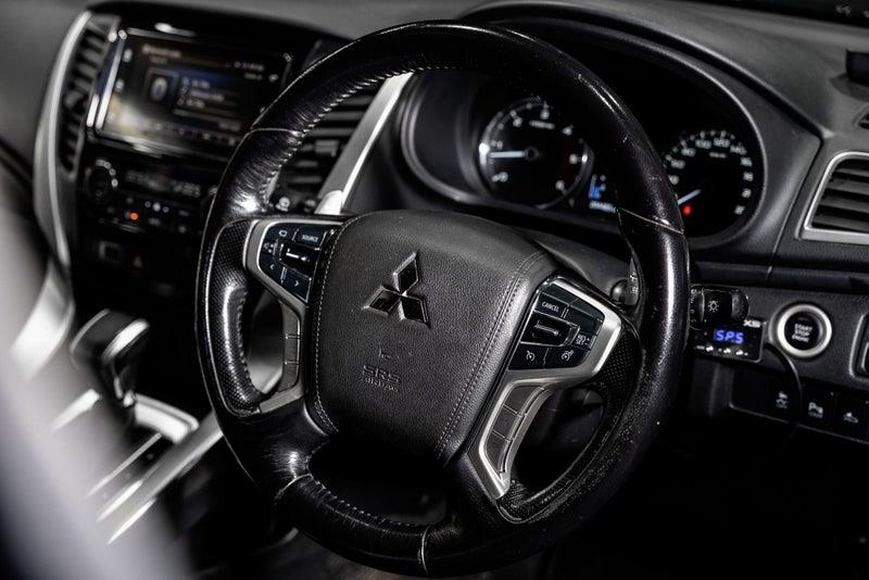 2016 Mitsubishi Pajero Sport