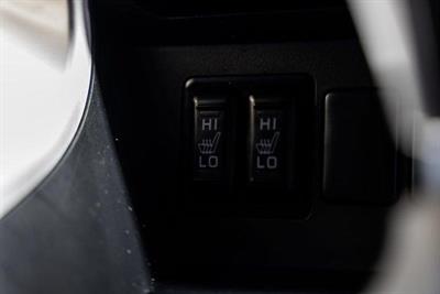 2016 Mitsubishi Pajero Sport - Thumbnail