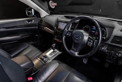 2013 Subaru Legacy - Thumbnail