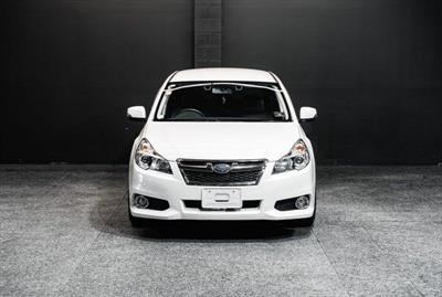 2013 Subaru Legacy - Thumbnail