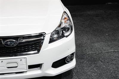 2013 Subaru Legacy - Thumbnail