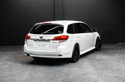 2013 Subaru Legacy - Thumbnail