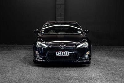 2012 Toyota 86 - Thumbnail