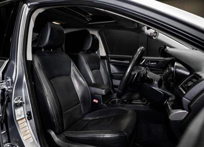 2015 Subaru Legacy - Thumbnail