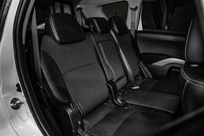 2011 Mitsubishi Outlander - Thumbnail