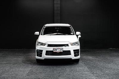 2011 Mitsubishi Outlander - Thumbnail