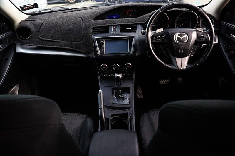 2011 Mazda Axela