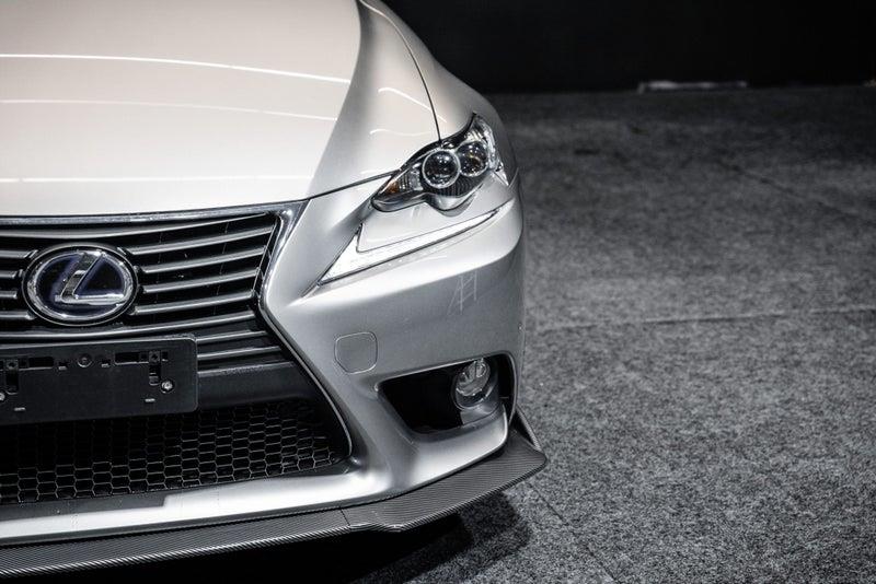 2013 Lexus IS 300h
