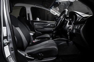 2019 Mitsubishi Triton - Thumbnail