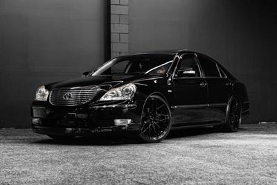 2005 Toyota Crown - Thumbnail