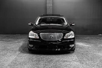 2005 Toyota Crown - Thumbnail