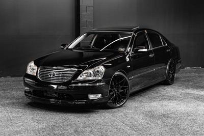 2005 Toyota Crown - Thumbnail