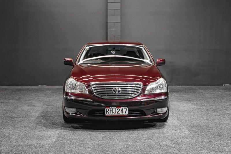 2004 Toyota Crown