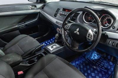 2011 Mitsubishi Lancer - Thumbnail