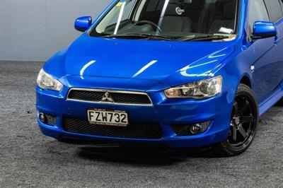 2011 Mitsubishi Lancer - Thumbnail