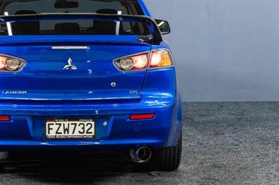 2011 Mitsubishi Lancer - Thumbnail