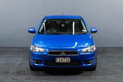 2011 Mitsubishi Lancer - Thumbnail
