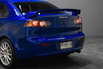 2014 Mitsubishi Lancer - Thumbnail