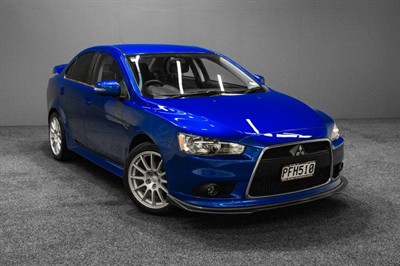 2014 Mitsubishi Lancer - Thumbnail