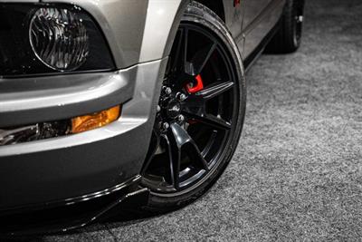 2005 Ford Mustang - Thumbnail