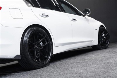 2015 Nissan Skyline - Thumbnail