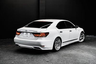 2012 Lexus LS 460 - Thumbnail