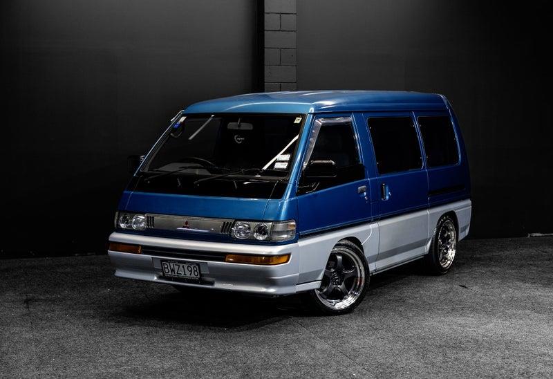 1995 Mitsubishi Delica