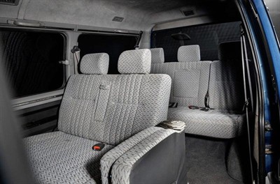 1995 Mitsubishi Delica - Thumbnail