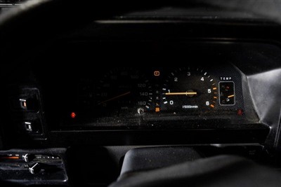 1995 Mitsubishi Delica - Thumbnail