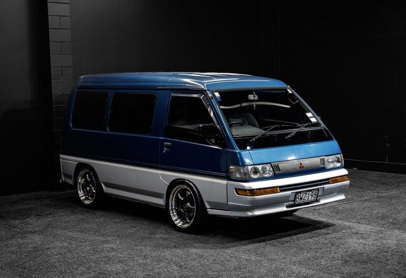 1995 Mitsubishi Delica