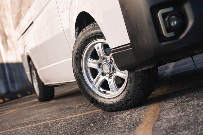 2017 Toyota HIACE