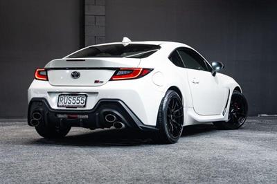 2021 Toyota GR86 - Thumbnail