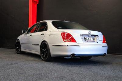 2008 Toyota Crown - Thumbnail
