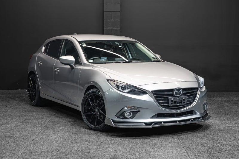 2014 Mazda Axela