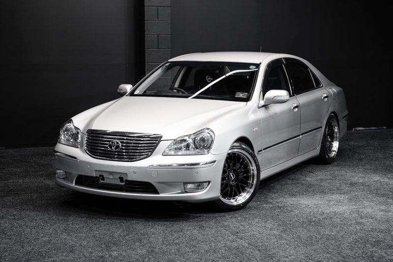 2004 Toyota Crown