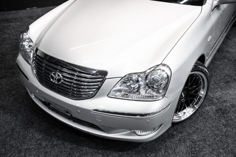 2004 Toyota Crown