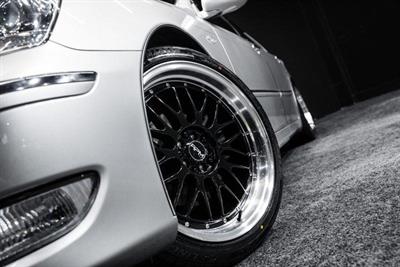 2004 Toyota Crown - Thumbnail