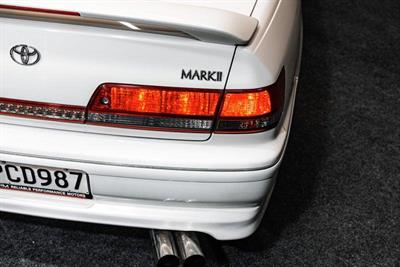 1998 Toyota MARK II - Thumbnail