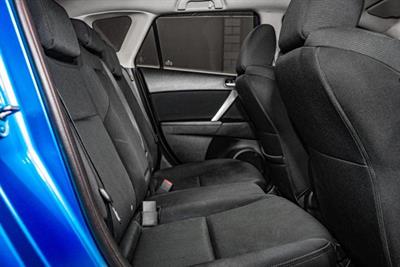 2009 Mazda Axela - Thumbnail